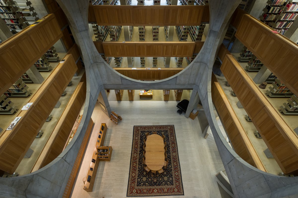 yinjispace-louis-isadore-kahn-x-exeter-library-photo-by-xavier-de